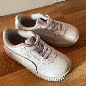 Toddlers puma slip on sneaker